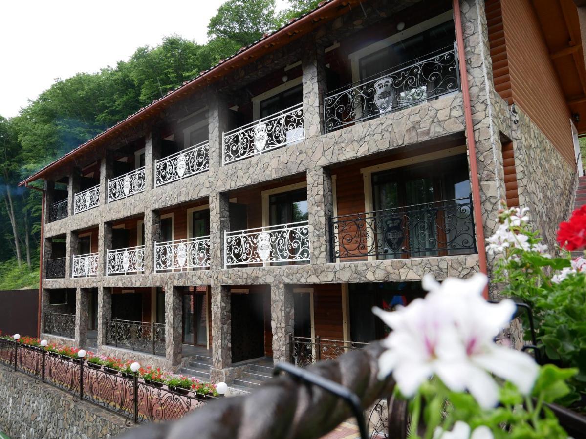 Hotel Zatyshok Swalawa Zewnętrze zdjęcie