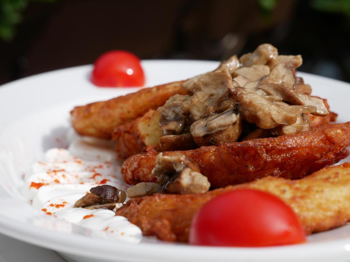 Hotel Zatyshok Swalawa Zewnętrze zdjęcie