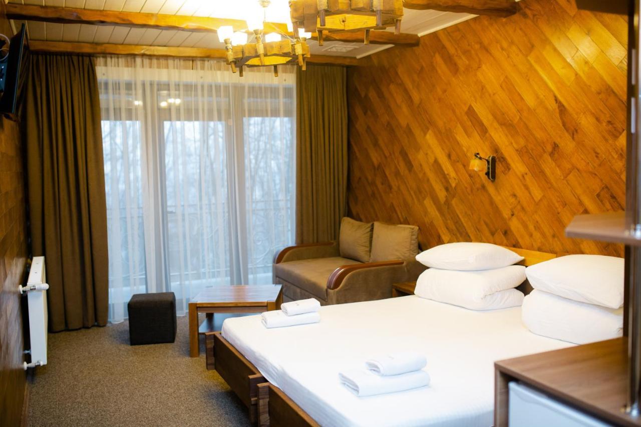 Hotel Zatyshok Swalawa Zewnętrze zdjęcie