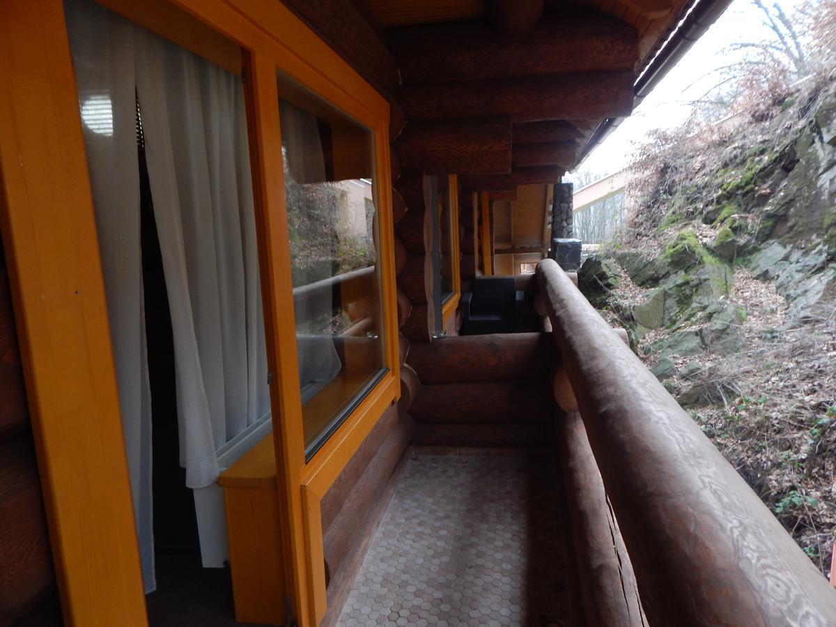 Hotel Zatyshok Swalawa Zewnętrze zdjęcie
