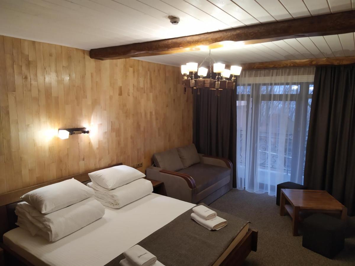 Hotel Zatyshok Swalawa Zewnętrze zdjęcie